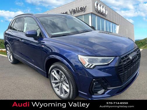 2025 Audi Q3 Premium 45 TFSI S line quattro Tiptronic