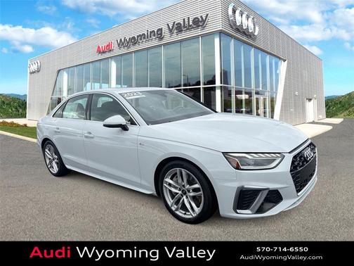 2023 Audi A4 45 S line Premium Plus