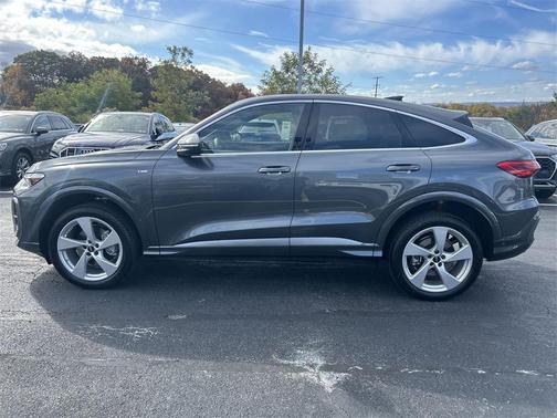 2025 Audi Q5 Premium Plus TFSI quattro S tronic