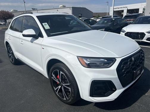 2025 Audi Q5 45 S line Premium Plus