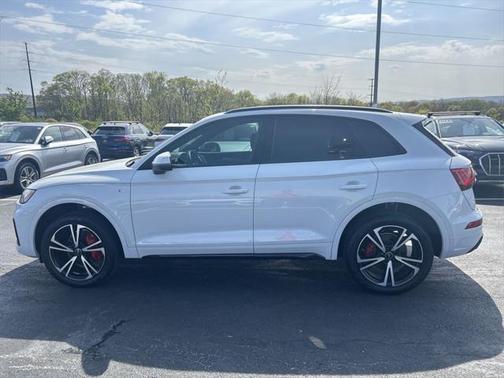 2025 Audi Q5 45 S line Premium Plus