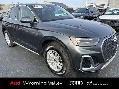 2023 Audi Q5 45 S line Premium