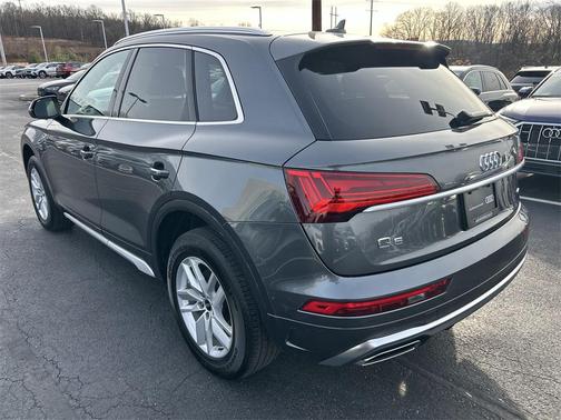 2023 Audi Q5 45 S line Premium