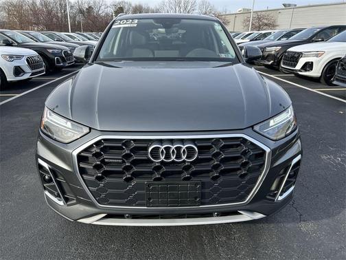 2023 Audi Q5 45 S line Premium