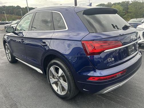 2023 Audi Q5 40 Premium