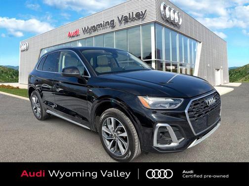 2023 Audi Q5 45 S line Premium Plus