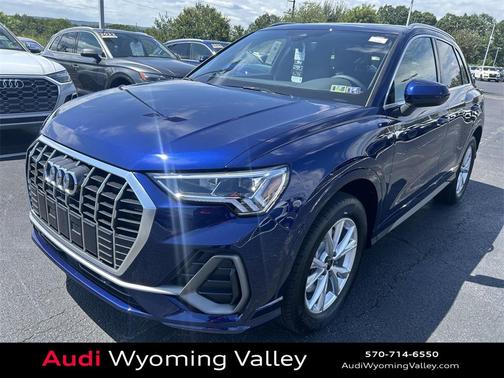 2025 Audi Q3 Premium 45 TFSI S line quattro Tiptronic