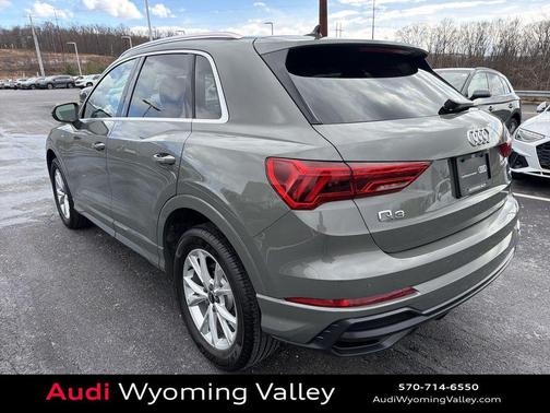 2022 Audi Q3 45 S line Premium