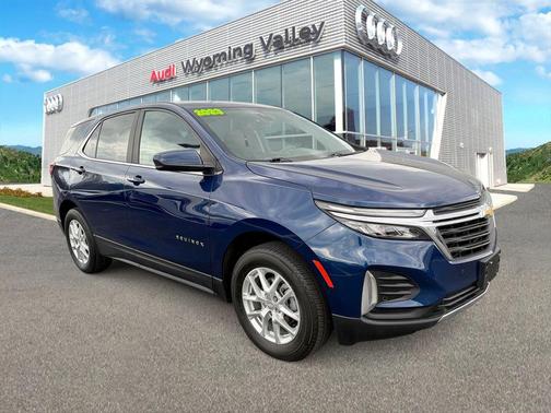 Blue Glow Metallic 2023 Chevrolet Equinox 1LT