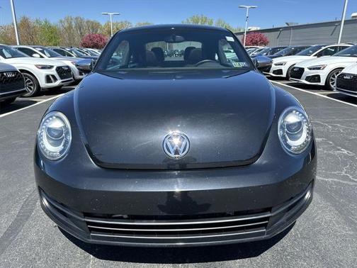 2013 Volkswagen Beetle 2.5L Fender Edition