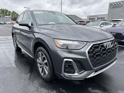 2024 Audi Q5 45 S line Premium