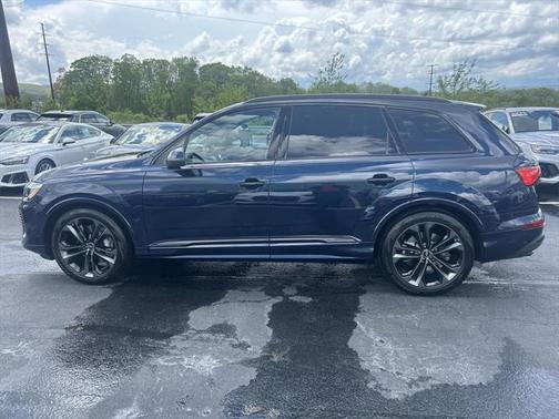 2025 Audi Q7 55 Prestige