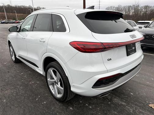 2025 Audi Q5 Premium Plus TFSI quattro S tronic