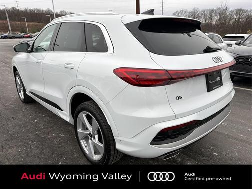 2025 Audi Q5 Premium Plus TFSI quattro S tronic