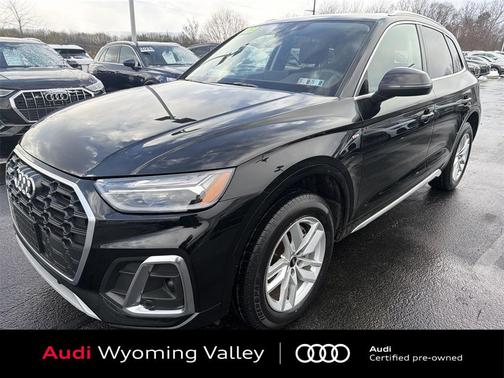 2023 Audi Q5 45 S line Premium