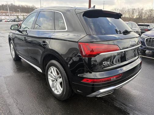 2023 Audi Q5 45 S line Premium