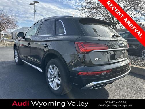 2023 Audi Q5 45 S line Premium