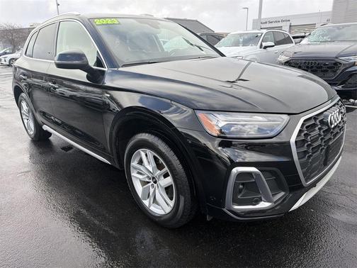 2023 Audi Q5 45 S line Premium