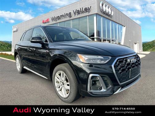 2023 Audi Q5 45 S line Premium
