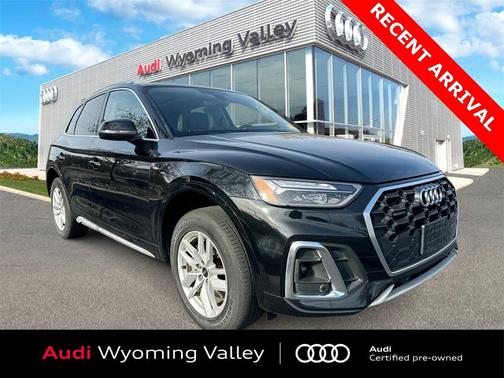 2023 Audi Q5 45 S line Premium
