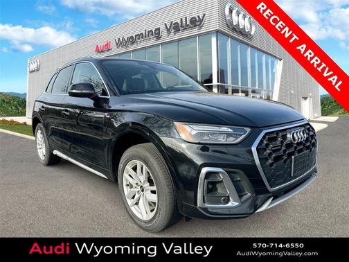 2023 Audi Q5 45 S line Premium