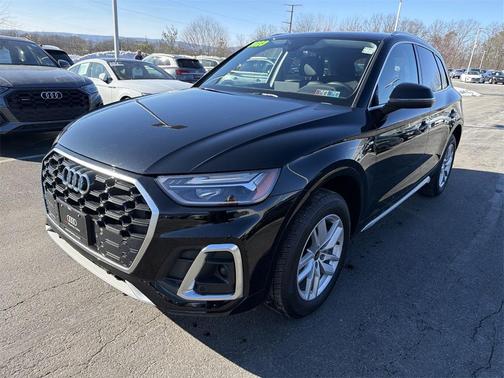 2023 Audi Q5 45 S line Premium