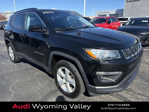 Diamond Black Crystal Pearlcoat 2021 Jeep Compass Latitude