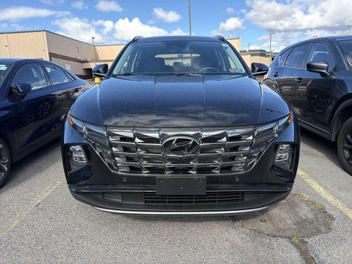 Phantom Black 2023 Hyundai TUCSON Limited