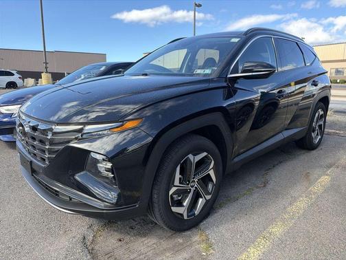 Phantom Black 2023 Hyundai TUCSON Limited