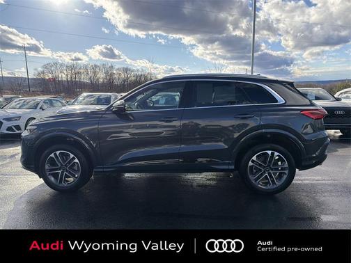 2025 Audi Q5 Premium Plus TFSI quattro S tronic