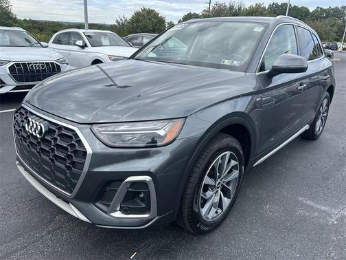 2022 Audi Q5 45 S line Premium