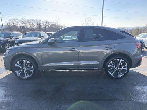 2023 Audi Q5 45 S line Prestige