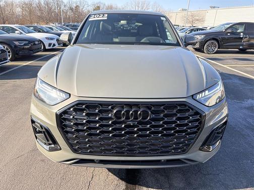 2023 Audi Q5 45 S line Prestige