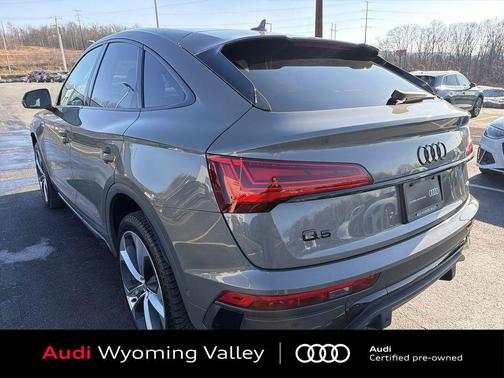 2023 Audi Q5 45 S line Prestige