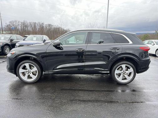 2025 Audi Q5 Premium Plus TFSI quattro S tronic