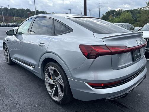 2023 Audi e-tron Sportback S line Prestige
