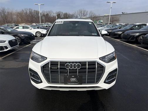 2023 Audi Q5 40 Premium