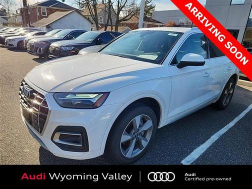 2023 Audi Q5 40 Premium