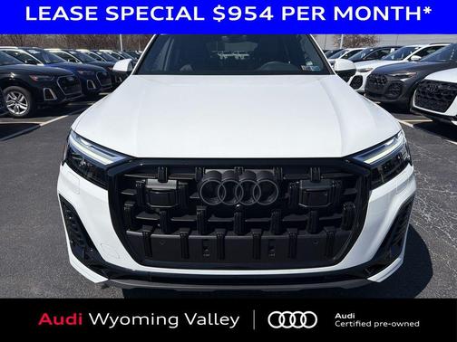 Carrara White 2025 Audi Q7 55 Premium Plus