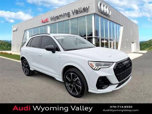 2025 Audi Q3 45 S line Premium Plus