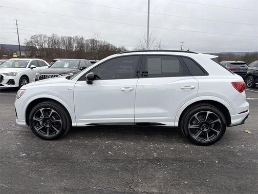 2025 Audi Q3 45 S line Premium Plus
