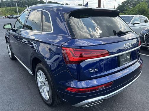 2022 Audi Q5 45 S line Premium