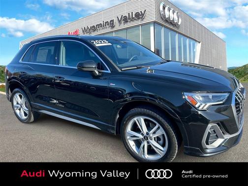2023 Audi Q3 45 S line Premium Plus