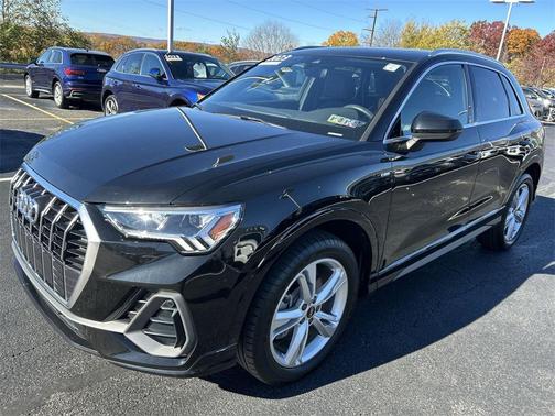 2023 Audi Q3 45 S line Premium Plus