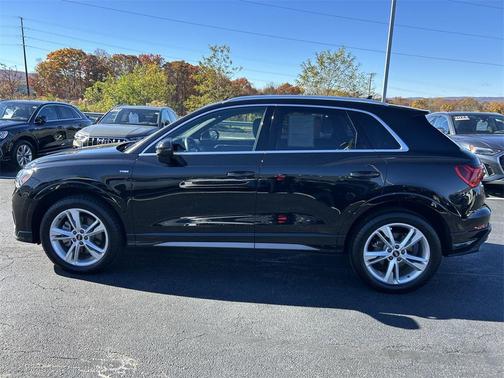 2023 Audi Q3 45 S line Premium Plus