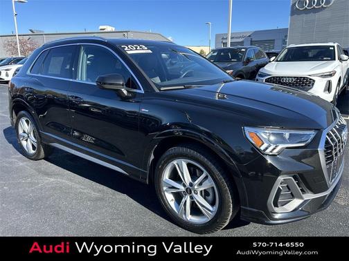 2023 Audi Q3 45 S line Premium Plus