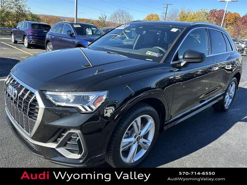 2023 Audi Q3 45 S line Premium Plus