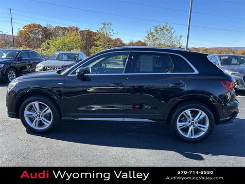 2023 Audi Q3 45 S line Premium Plus