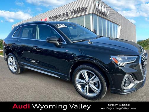 2023 Audi Q3 45 S line Premium Plus