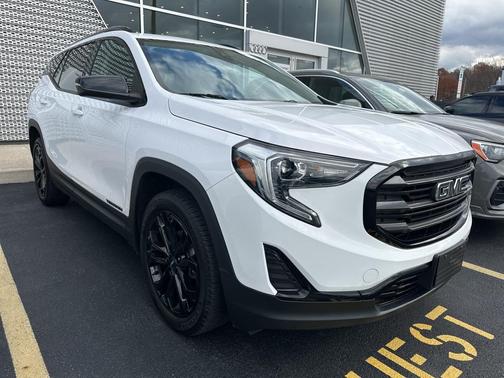 2020 GMC Terrain SLE